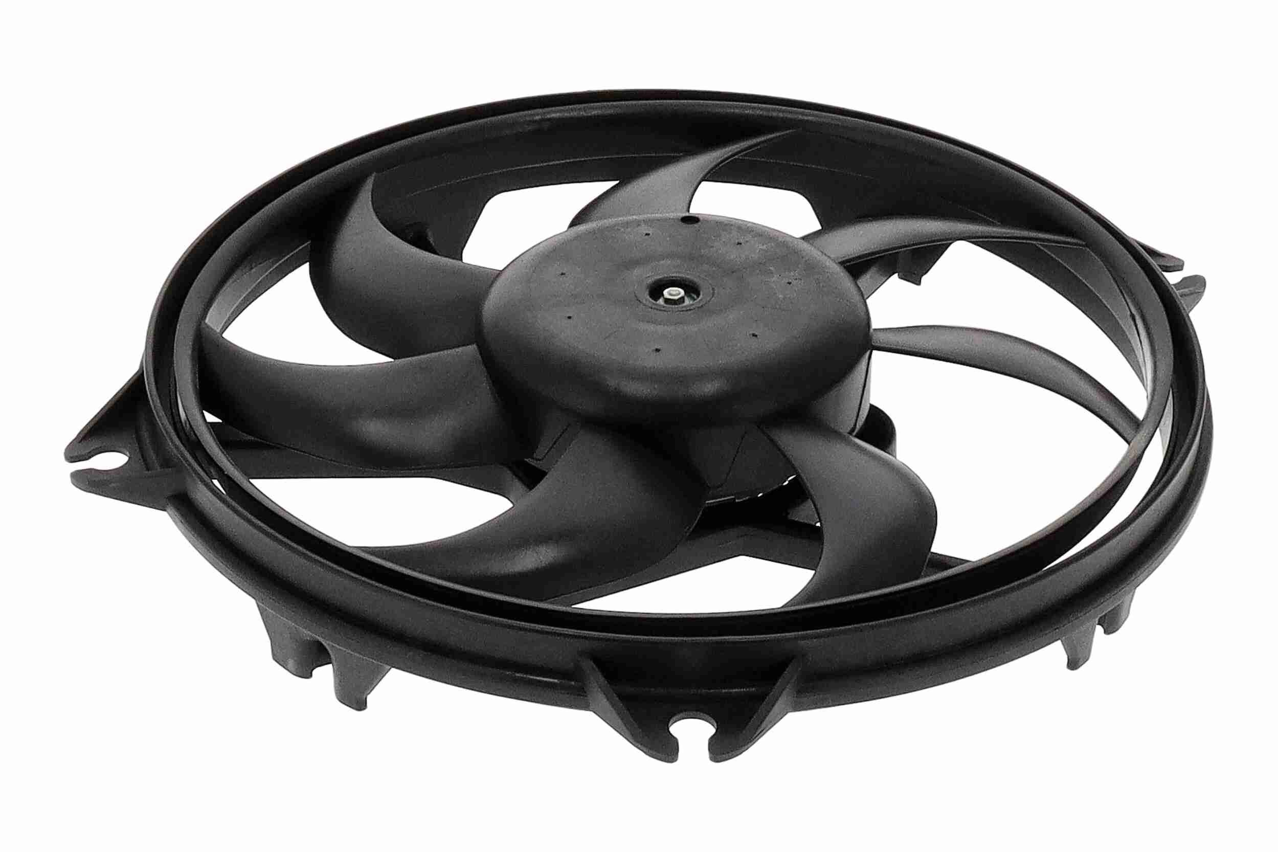 L&uuml;fter, Motork&uuml;hlung