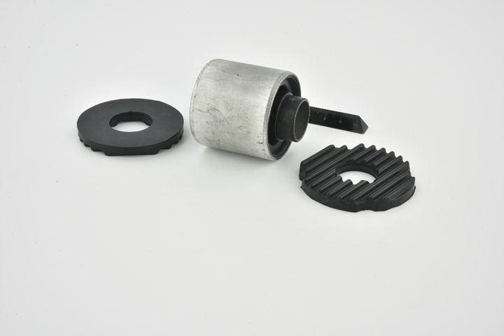 valdymo svirties/išilginių svirčių įvorė