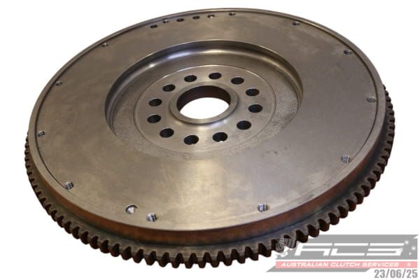 F/WHEEL CUMMIMS SIGNATURE 600 - TecDoc 1