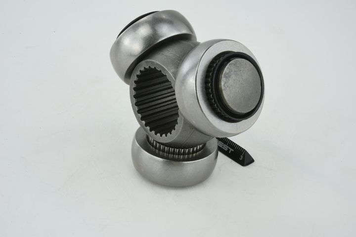 trikojo įvorė, kardaninis velenas