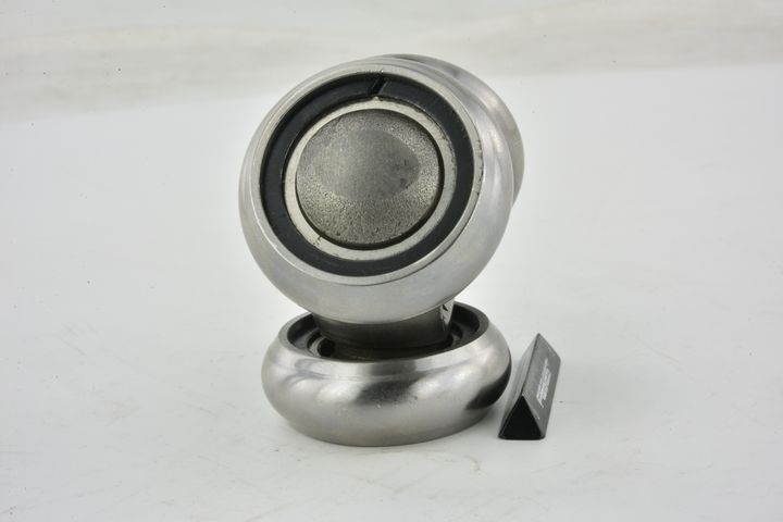 trikojo įvorė, kardaninis velenas