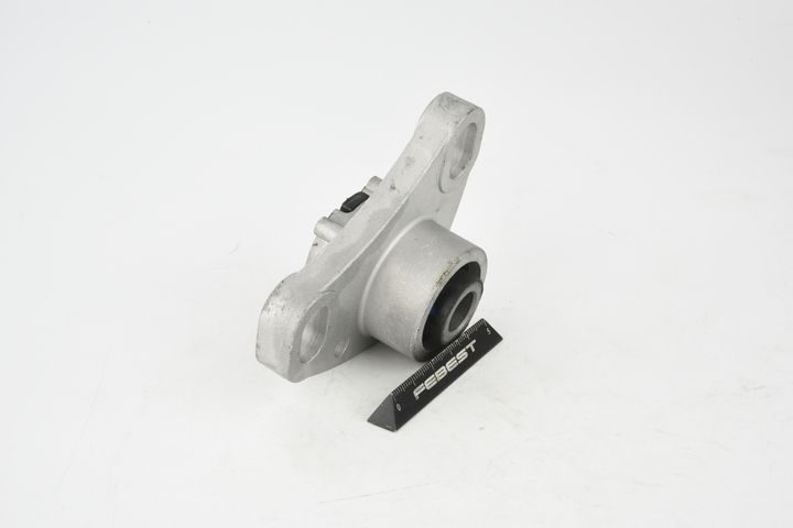 stebulės laikiklio įvorė