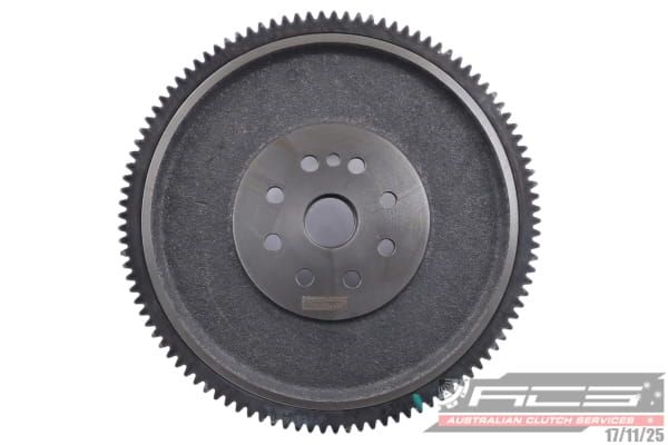 F/W C/IRON SUZUKI SX4 2.0L - TecDoc 2
