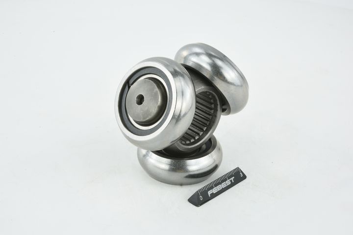 trikojo įvorė, kardaninis velenas