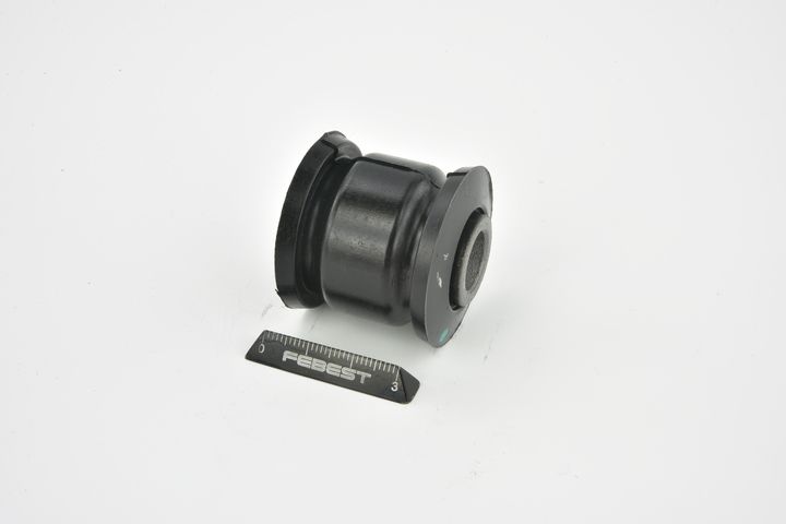 valdymo svirties/išilginių svirčių įvorė