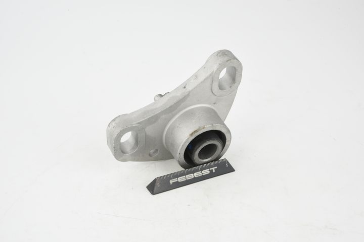 stebulės laikiklio įvorė