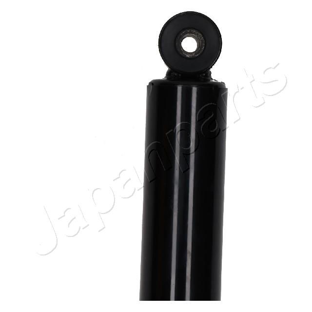 MM-00180_3.JPG