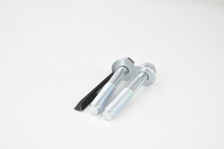 išvirtimo reguliavimo varžtas