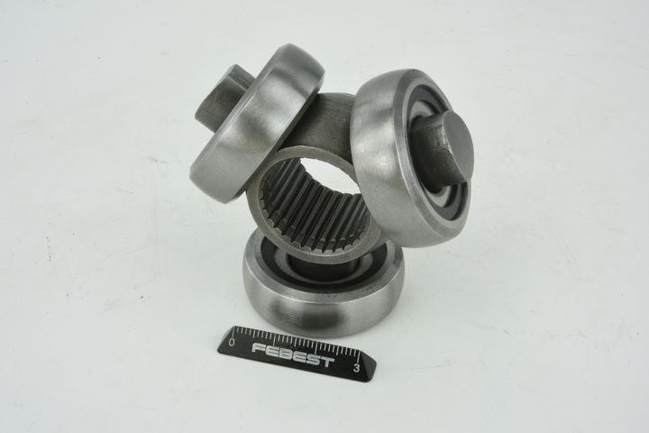 trikojo įvorė, kardaninis velenas