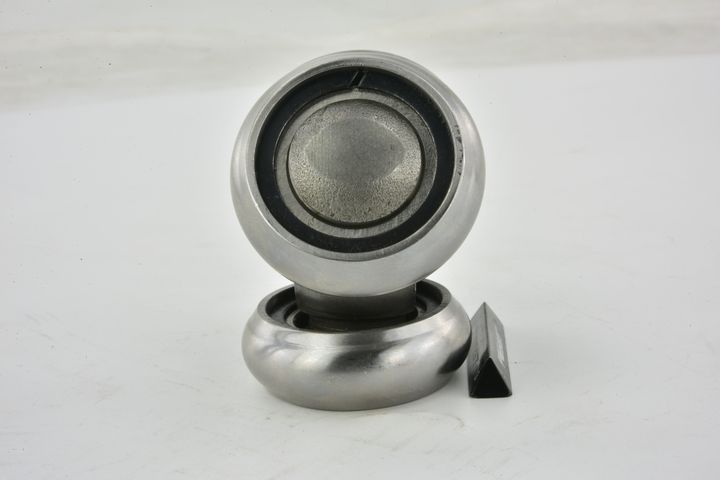 trikojo įvorė, kardaninis velenas