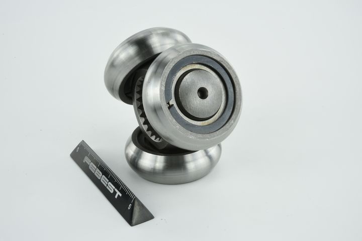 trikojo įvorė, kardaninis velenas