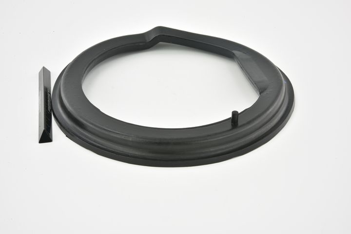 spyruoklės dangtelis