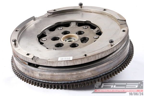 DMF BMW E82 M1 250kW - TecDoc 1