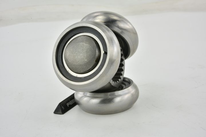 trikojo įvorė, kardaninis velenas