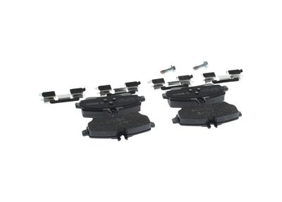 Remblokken set Voor (met bouten  met een dempingskussen  met extra's  met veer), past: MERCEDES A (W168), VANEO (414) 1.4-2.1 07.97-07.05