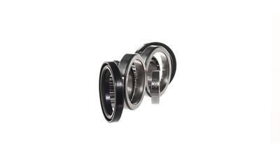 SET RULMENT ROATA SKF VKBA749 32