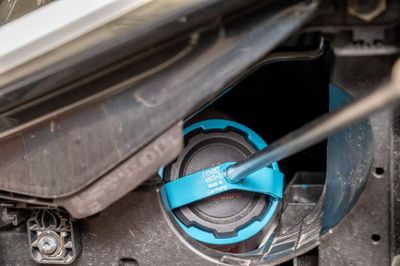 UNEALTă DE DESFACERE CAPAC îNCHIDERE-RADIATOR HAZET 48032 2