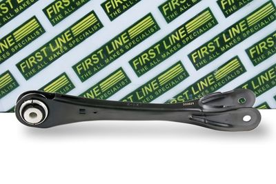 носач, окачване на колелата FIRST LINE FCA7858