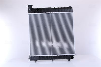 Радиатор, охлаждение двигателя NISSENS 62635 для MERCEDES-BENZ T1/TN