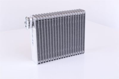 VERDAMPFER KLIMAANLAGE NISSENS 92302 38