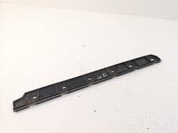 HALTER STOßFäNGER