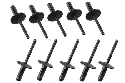 Clip, trim/protection strip