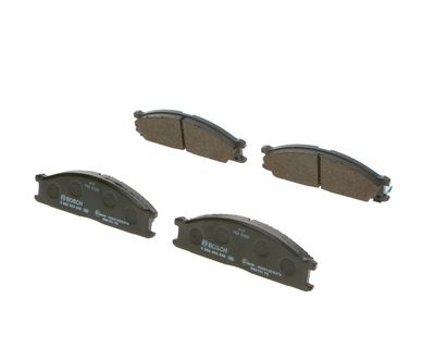 Remblokken set Voor , past: FORD MAVERICK  NISSAN CEDRIC, NAVARA, NP300, PATHFINDER I, PICK UP, TERRANO I, URVAN, VANETTE  SUBARU SVX 1.5-3.3 01.83-