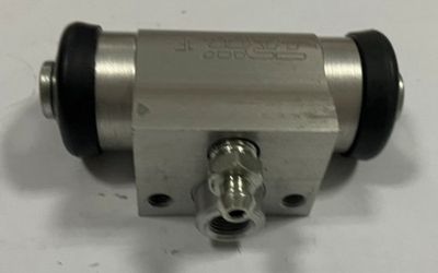 Cylinderek hamulcowy CALIPERE+ NAIBA R1007A