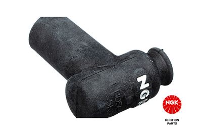 Bougie pijp, hoek: 90°, Kort, bougie draad: 14mm, aansluiting: SAE moer, materiaal behuizing: Silicone, kleur bougiedop: zwart past: HONDA CR 125/125 (Sup.Mot.)/200/250/300/360/380/50ProJun. LC/50ProS