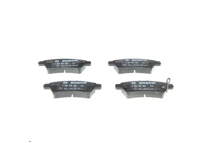 Remblokken set Achter , past: NISSAN PATHFINDER III, XTERRA 2.5D/3.0D/4.0 01.05-
