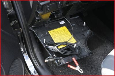 Stabilizátor napětí, centrální elektrický systém KS TOOLS 550.1706