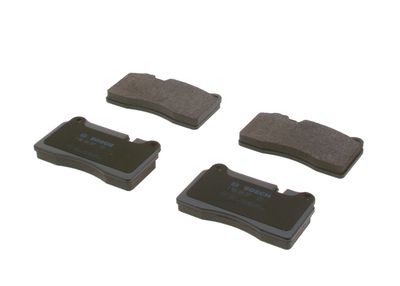 Remblokken set Voor , past: AUDI A3, TT  CHEVROLET CORVETTE  CUPRA ATECA, FORMENTOR, LEON, LEON SPORTSTOURER  SEAT ATECA, LEON, LEON SC, LEON SPORTSTOURER, LEON ST  VW TOUAREG 1.0-6.2 10.02-