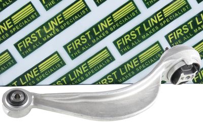 носач, окачване на колелата FIRST LINE FCA7998
