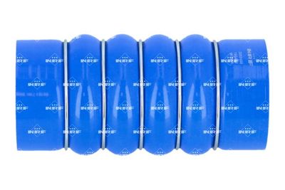 Intercooler slang (83mm/90mmx200mm, blauw) past: MERCEDES ATEGO, ATEGO 2, AXOR, AXOR 2, CITARO (O 530), CONECTO (O 345), ECONIC, INTOURO, OH, UNIMOG  SETRA 400 M902.903-OM926.996 05.95-