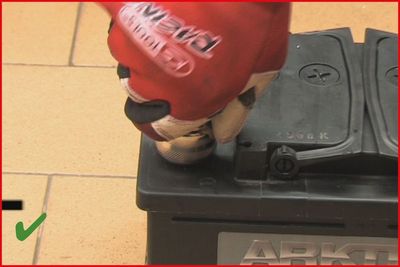 Vorschau Drahtbürste, Batteriepol-/Klemmenreinigung Ansicht 9