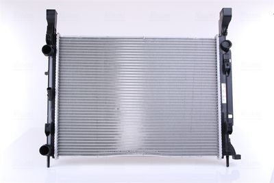 Радиатор, охлаждение двигателя NISSENS 637628 для MERCEDES-BENZ CITAN