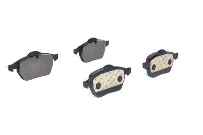 Remblokken set Voor , past: AUDI 100 C3, 100 C4, 80 B4, A4 B5, A6 C4, A6 C5  VW PASSAT B5 1.6-2.8 10.86-01.05