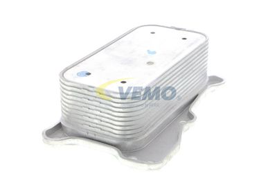 ÖLKüHLER MOTORöL VEMO V30601321 53
