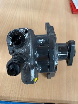 HYDRAULIKPUMPE LENKUNG URW 3281507 1