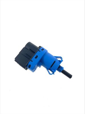 Spínač brzdového světla ELTA AUTOMOTIVE EV1105