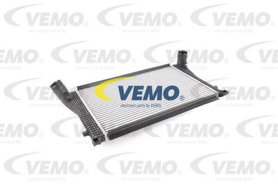 Интеркулер VEMO V15-60-6058 для AUDI Q3