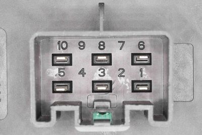 COMUTATOR MACARA GEAM VEMO V25730054 1