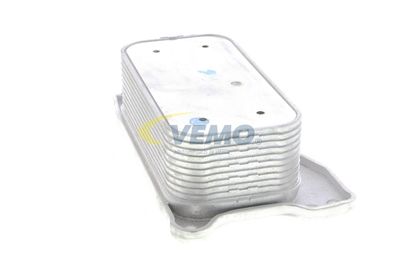 ÖLKüHLER MOTORöL VEMO V30601321 47