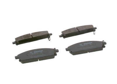 Remblokken set Voor (met montage-instructie), past: NISSAN PATHFINDER II, QUEST, TERRANO II, X-TRAIL I 2.0-3.5 10.92-