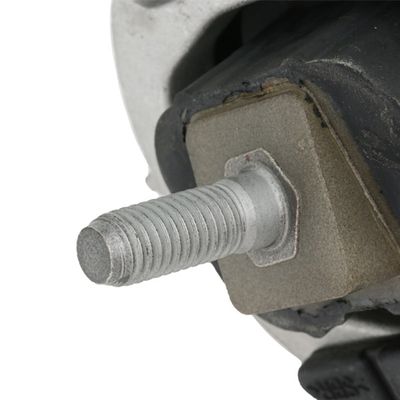 окачване, двигател STARK SKEM-0660541