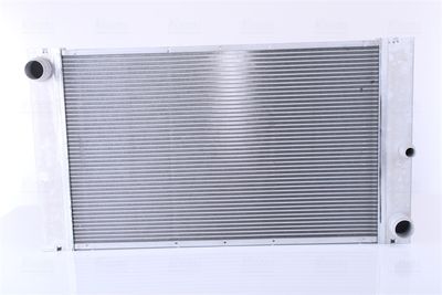 NISSENS 60762 Радиатор охлаждения двигателя  для BMW 5 (Бмв 5)