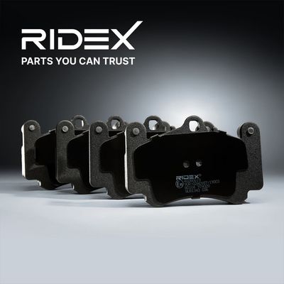 комплект спирачно феродо, дискови спирачки RIDEX 402B1392