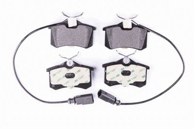 HELLA PAGID 8DB 355 013-131 Тормозные колодки и сигнализаторы для AUDI A4 B5 Avant (8D5) RS4 quattro