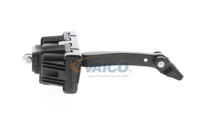 FIXARE USA VAICO V201819 34