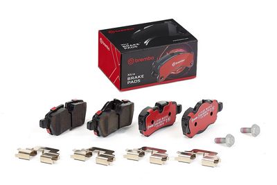 комплект спирачно феродо, дискови спирачки BREMBO P 06 052X